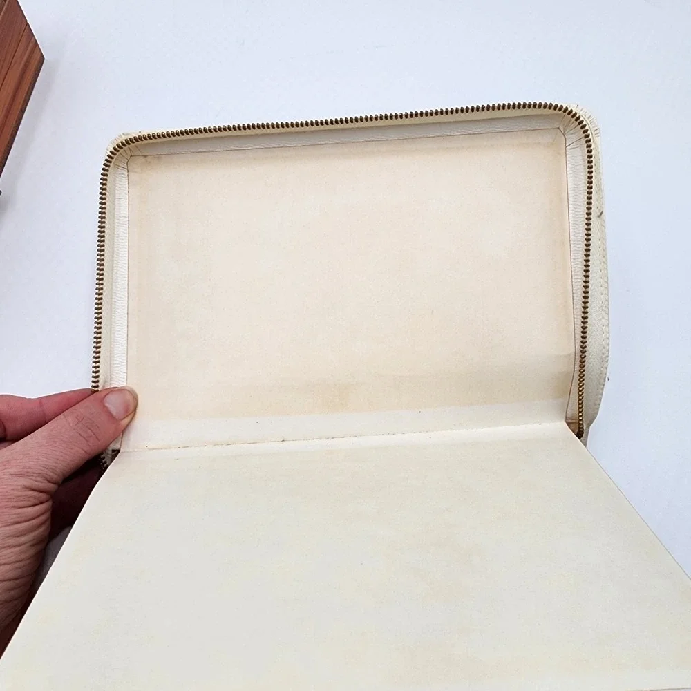 Vintage Memorial Holy Bible Cedar Box Allied‎ Industrial Workers Union Local 428